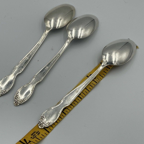 3 Qty Vintage Wm. Rogers Silver Lady Densmore Teaspoons 6 1/8 in Replacement - Picture 5 of 6